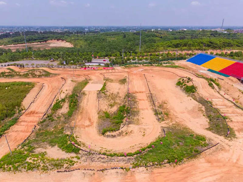 紅楊山汽車(chē)體育公園 紅楊山汽車(chē)體育公園